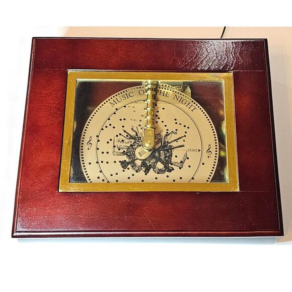 Vintage 90s Mr. Christmas Music Player Christmas Songs and Others - Picture 1 of 13